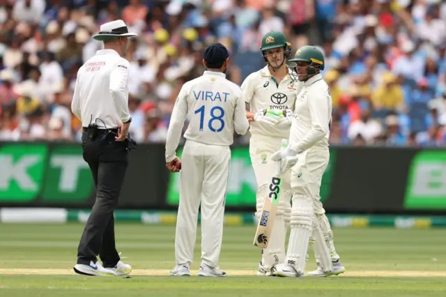 මෙහිදී ICC චර්යාධර්ම සංග්‍රහයේ 1 වන මට්ටම කඩ කිරීම හේතුවෙන් විරාත් කෝලිට ඔහුගේ තරග ගාස්තුවෙන් සියයට 20 ක දඩයක් සහ එක් දඬුවම් ලකුණක් ප්‍රදානය කර ඇත.