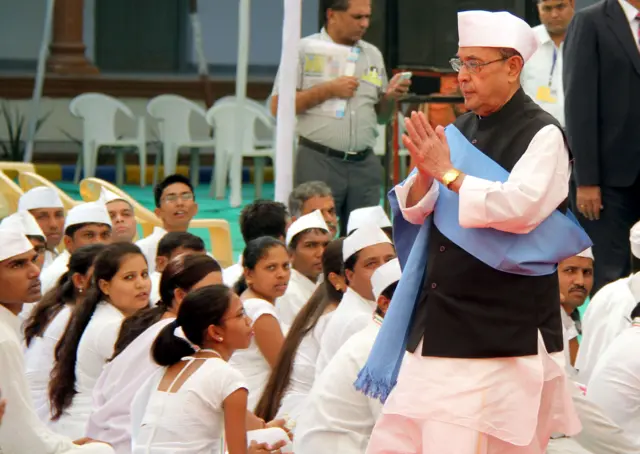 પ્રણવ મુખરજી ગૂજરાત વિદ્યાપીઠના પદવીદાન સમારોહમાં