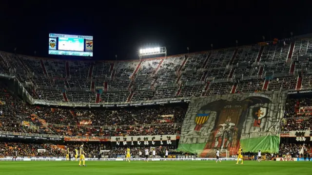 Стадион "Месталья"