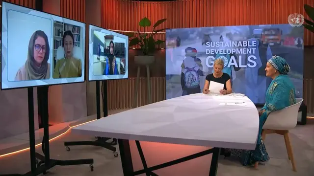 در این نشست شماری از مدافعان حقوق زن از افغانستان و کشورهای خارجی نیز حضوری و به صورت آنلاین شرکت کرده بودند