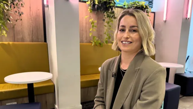 બીબીસી ગુજરાતી, ગુજરાત, બીબીસી, જનરેટિવ એઆઇ, આર્ટિફિશિયલ ઇન્ટેલિજન્સ, કમ્પ્યુટર, યુકે, લંડન