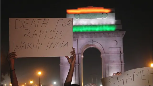 అత్యాచారానికి మరణ శిక్ష