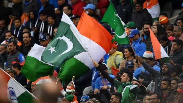 પ્રતીકાત્મક તસવીર