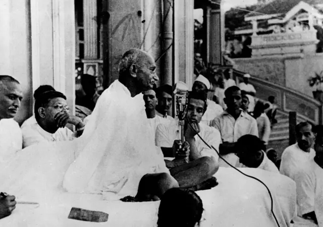महात्मा गांधी