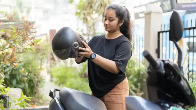 ఎలక్ట్రిక్ స్కూటర్ 