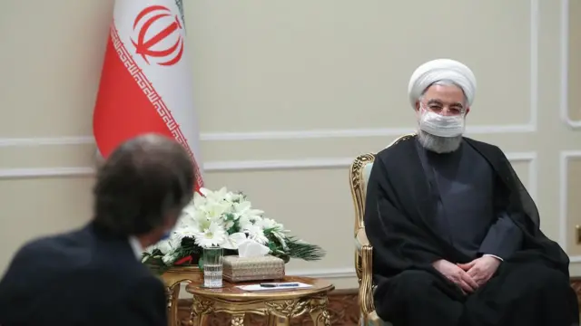 گروسی و روحانی