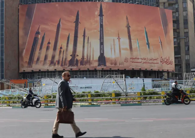 تهران - پوستر موشک