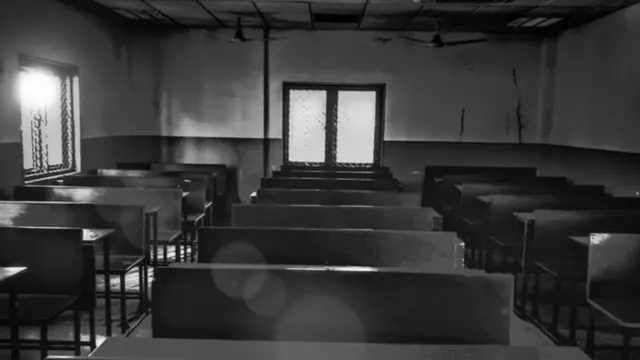 பள்ளிக் கூடம் மாதிரிப் படம்