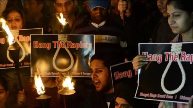 ළමා දූෂකයන්ට එරෙහි උද්ඝෝෂණයක්