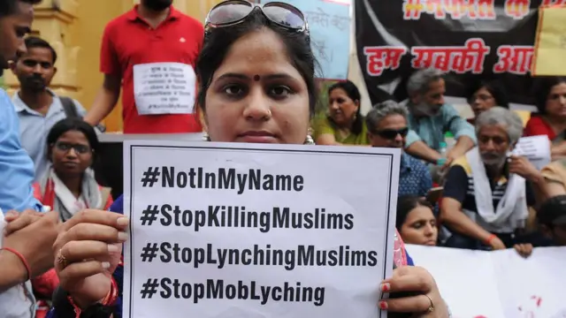 মুসলিমদের পিটিয়ে মারার বিরুদ্ধে ভারতে প্রতিবাদ