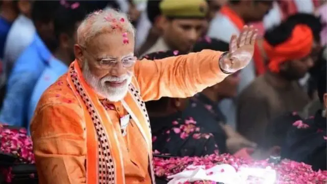 नरेंद्र मोदी