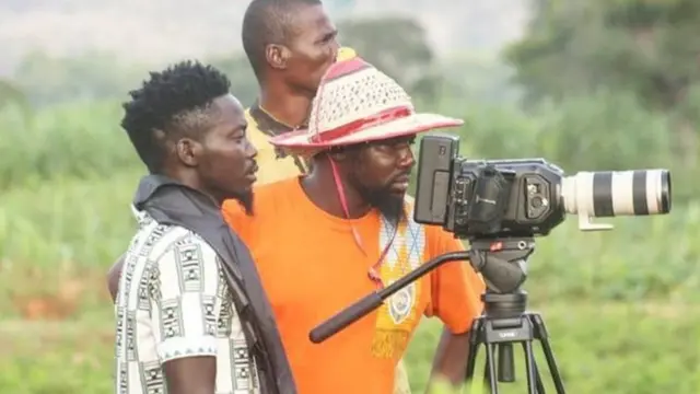 INSTAGRAM/@FALALU_A_DORAYI