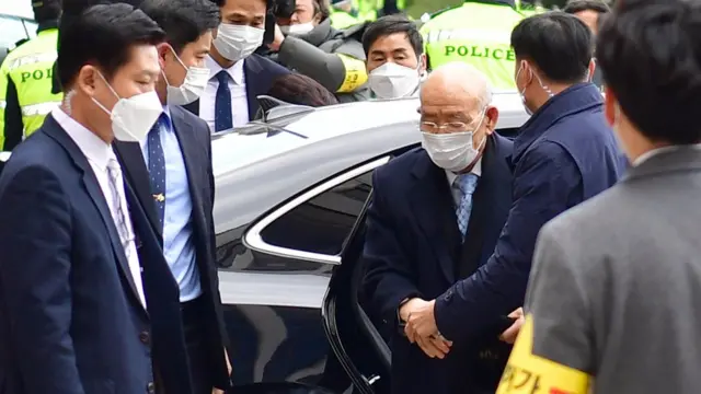 광주 법원에 도착한 전두환 전 대통령