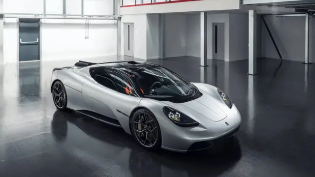 تنها صد دستگاه از T-50 ساخته خواهد شد