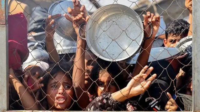 aclıq Qəzza İsrail