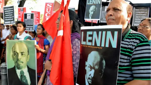 लेनिन की मूर्ति तोड़े जाने के बाद त्रिपुरा में कई विरोध प्रदर्शन हुए