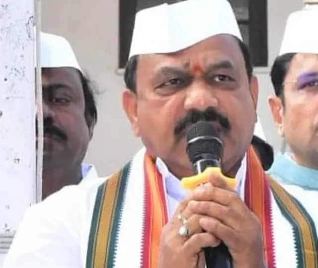 టీపీసీసీ అధ్యక్షుడు మహేశ్ కుమార్ గౌడ్ 