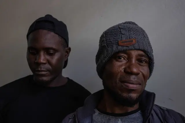 ሮማን ፍራይደይ [ጸጋም] ታንክጎድ የየ [የማን] ኣብ መንገዲ ናብ የሕዋት ኢና ተቐይርና ይብሉ