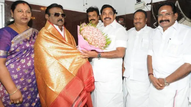 அதிமுக கூட்டணியிலிருந்து விலகுவதாக தேமுதிக தலைவர் விஜயகாந்த் அறிவிப்பு