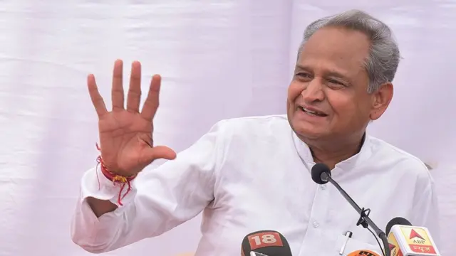 அசோக் கெலாட்