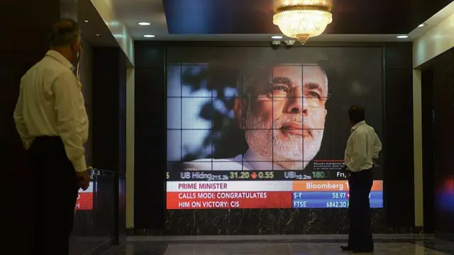 নরেন্দ্র মোদী প্রথমবার প্রধানমন্ত্রী হওয়ার সময় মুম্বাই শেয়ার মার্কেটে ডিজিটাল সম্প্রচার