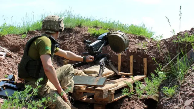 Боец на Донбассе