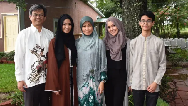 Bambang Gumilar, Houston, Texas