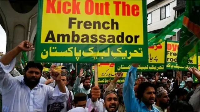 سوشل میڈیا، تحریک لبیک