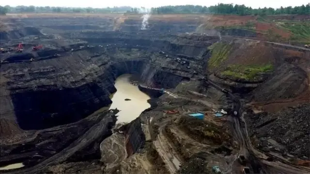 నాసికరకమైన బొగ్గు కొనుగోళ్లు కూడా నష్టాలకు కారణమని విద్యుత్ రంగ నిపుణులు చెబుతున్నారు