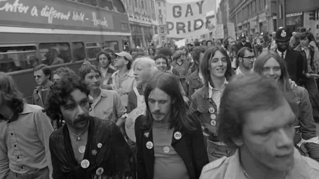 مسيرة الفخر عام 1977