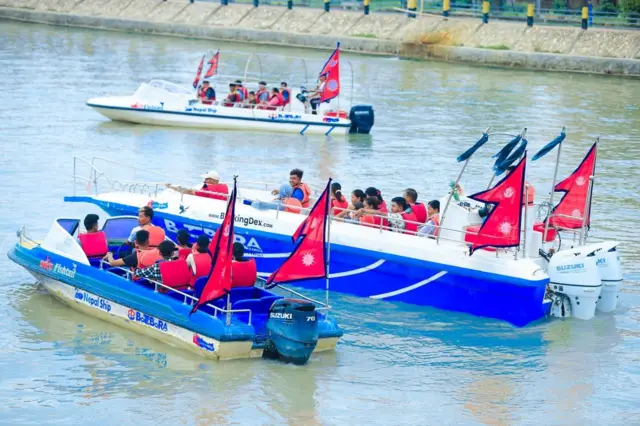 नेपालगञ्जमा मोटरबोट