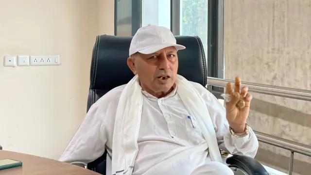 બોટાદ એપીએમસીમાં કડદા વ્યવસ્થા, કોટન સબયાર્ડ, કોટન અને બીજી જણસોનો વેપાર શરૂ, આમ આદમી પાર્ટી અને રાજુ કરપડા તથા પ્રવીણ રામ, બીબીસી ગુજરાતી 