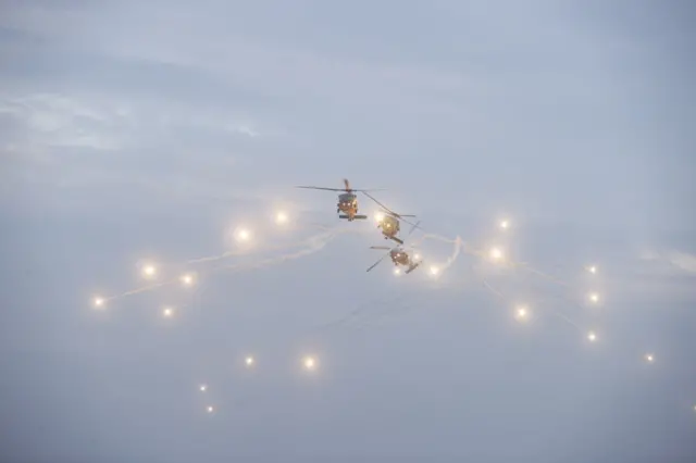 విశాఖ పట్నం, నేవీడే, పూరి, ఒరిస్సా, భారత్ పాకిస్తాన్ యుద్ధం, బంగ్లాదేశ్, 1971 యుద్ధం, ప్రధాని ఇందిరా గాంధీ.