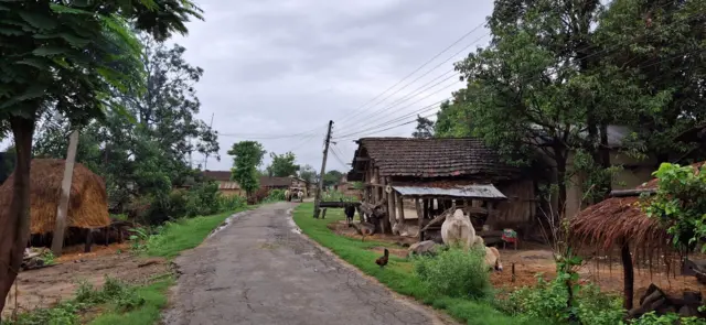 कैलारी गाउँ