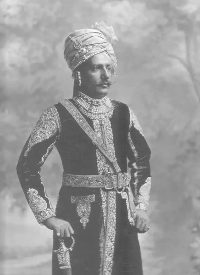 દીવાન હરિદાસ વિહારીદાસ દેસાઈ