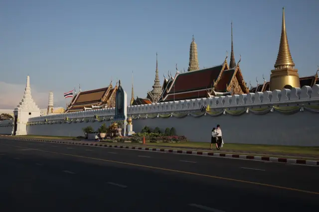 กรุงเทพ โควิด 19 ไวรัสโคโรนา เหงา