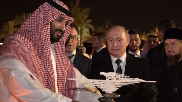 सऊदी अरब को तेल के मामले में रूस ने छोड़ा पीछे, अरब देशों का संकट गहराया