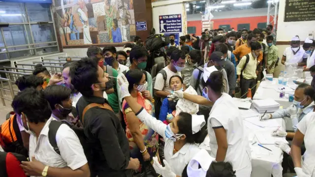 انڈیا کووڈ کی دوسری لہر