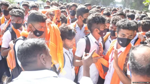 ਹਿਜਾਬ ਵਿਵਾਦ