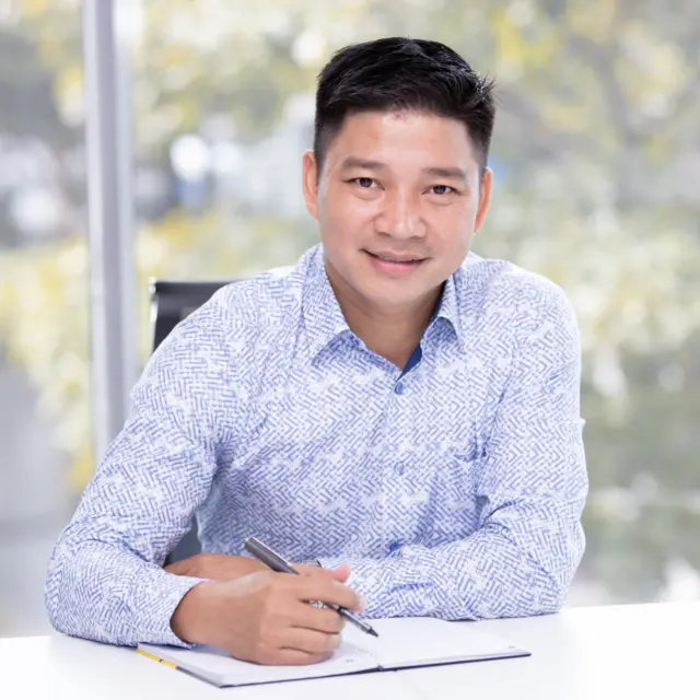 Nhân vật cung cấp