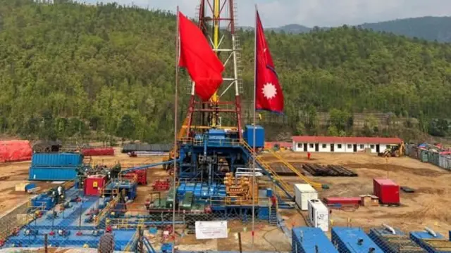 नेपाल र चीनले हाल पेट्रोलियम ड्रिलिङसहित कैयौँ परियोजना अघि बढाएका छन्