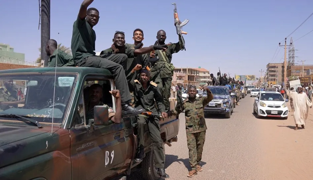 Les soldats de l'armée soudanaise ont repris du terrain à Omdurman