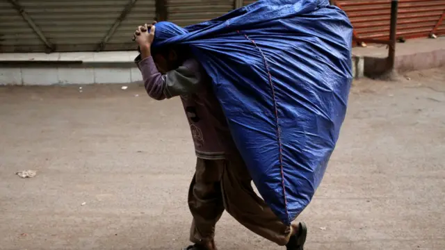 کراچی مزدور