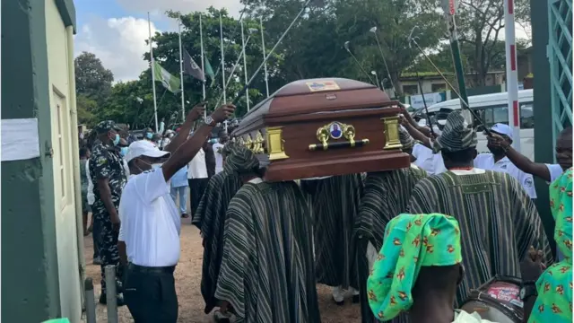 Nibi isinku Dudu Heritage