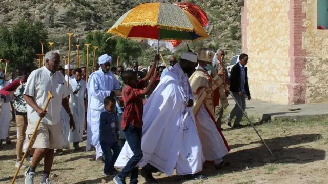 ተኸተልቲ ምስልምናን ክስርትናን 