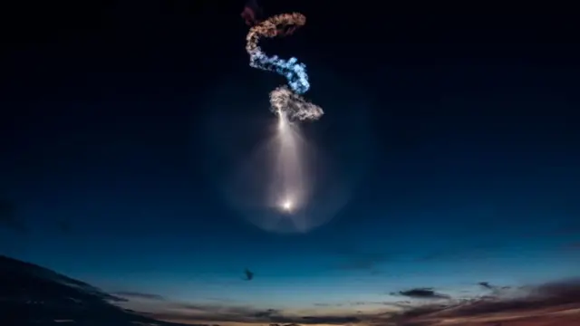 Контур присутності