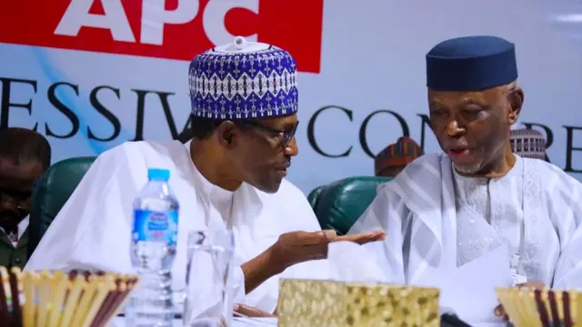 AAre Buhari ati John Oyegun nibi ipade APC NEC