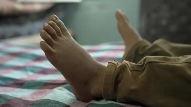 लहान मुलांचं शिक्षण थांबतं