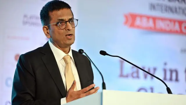 जस्टिस चंद्रचूड़