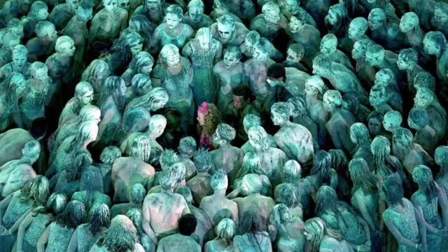 Nikki Webster ni kituo kilichowavutia wengi wakati wa ufunguzi wa sherehe za michezo ya Sydney mwaka 2000